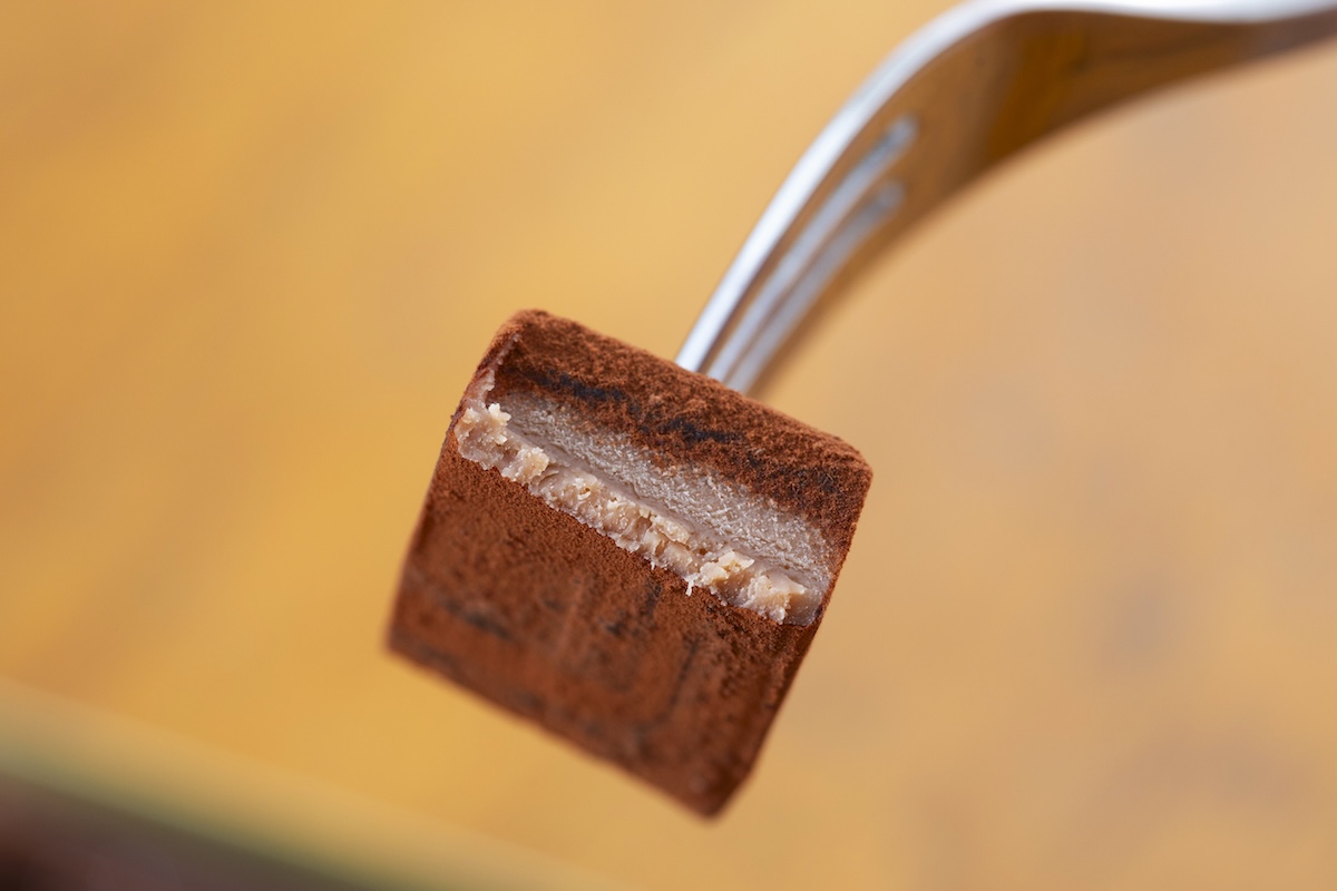 ぼる塾田辺さん絶賛の〈ロイズ〉の生チョコレート「シャンパン ピエール ミニョン」&「アイラウイスキー(ポートシャーロット)」 取り寄せ可能