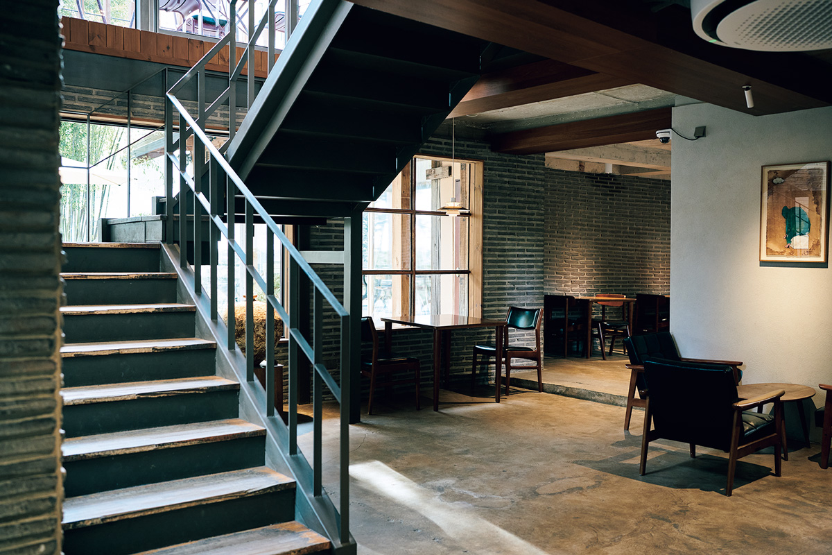 東莱エリアに来たら必ず訪れたい、実力派の名店。〈Momos Coffee Flagship Store〉　釜山　コーヒー　カフェ