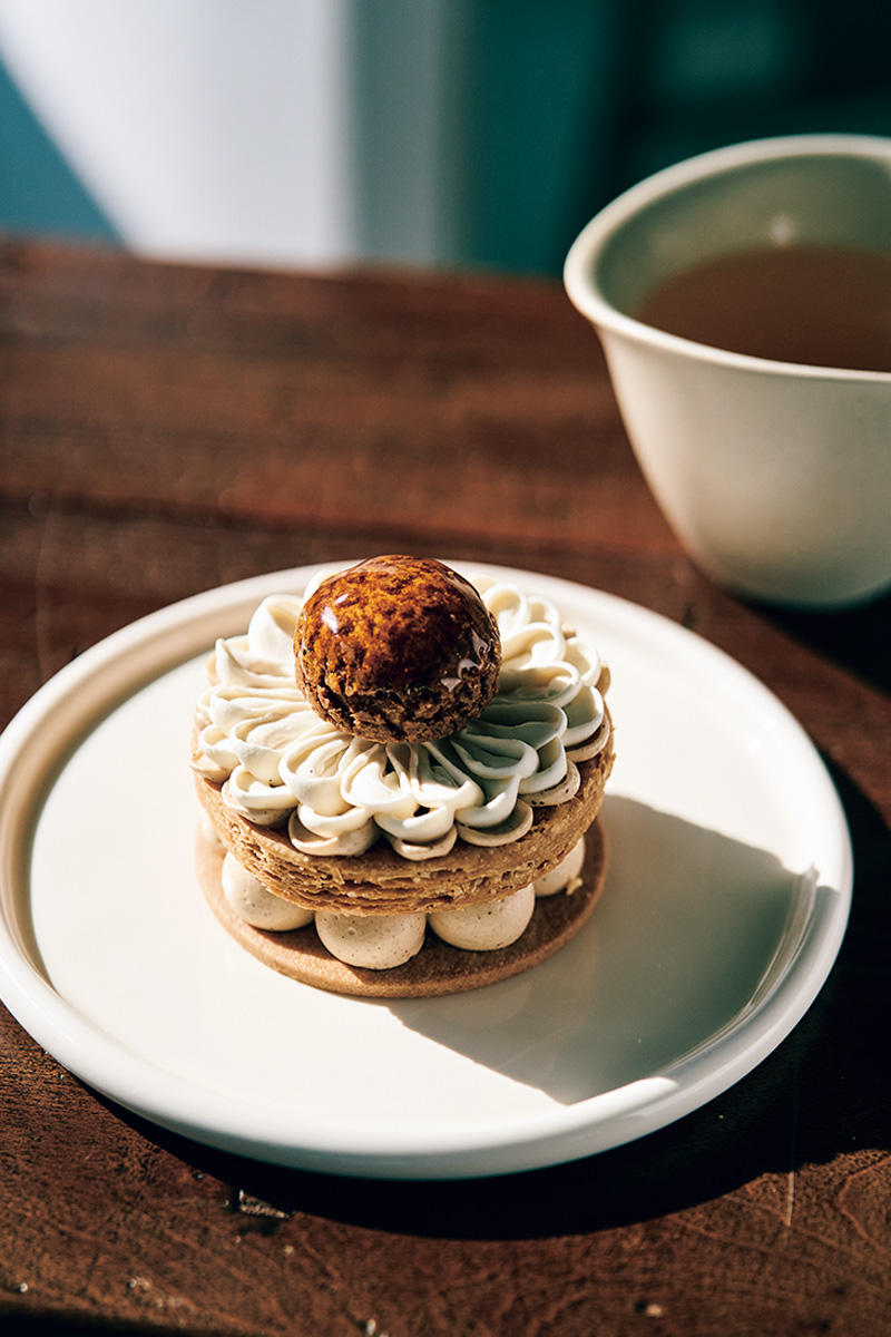 目にもおいしいお菓子が並ぶパティスリー。〈seatown bakery〉　釜山　広安里