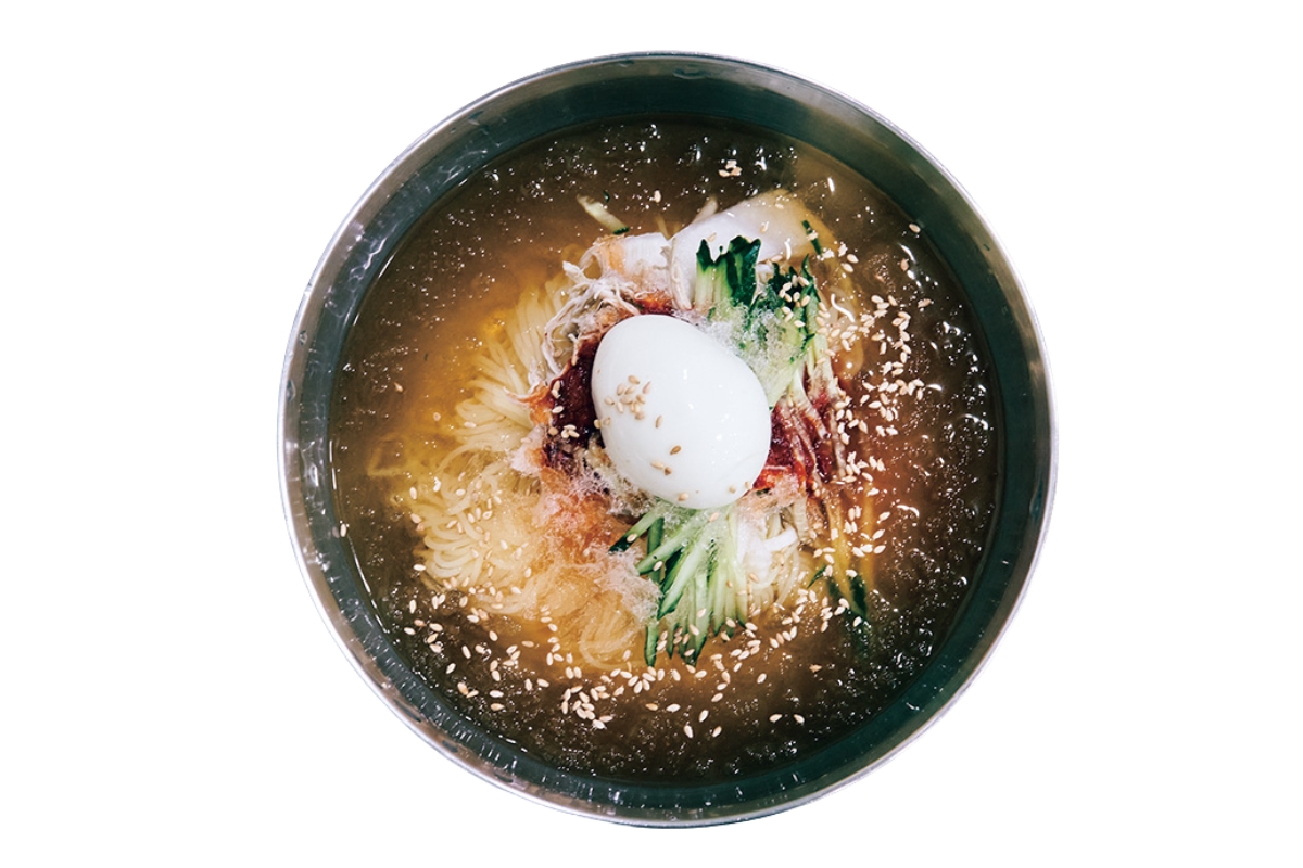 〈本家ミルミョン 専門店〉の「ミルミョン」　釜山　ご当地飯　おすすめ