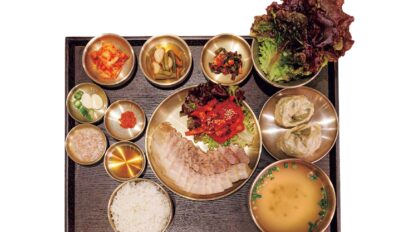 【明洞】ロッテデパート内の豚コムタンの専門店〈ヤンジェオク〉で味わうポッサム定食