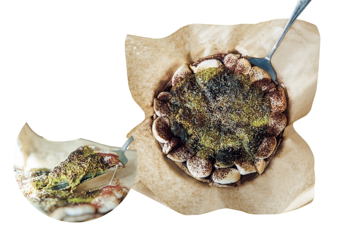 一度食べたらクセになる！ ピザになったドゥチョンク。〈ピジェリアエン 聖水〉の「ドゥチョンクピザ」