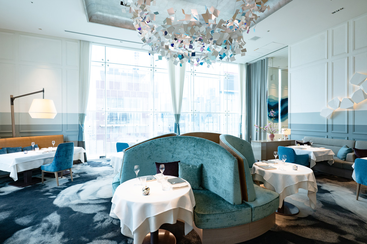 銀座　　レストラン　FARO　資生堂　店内