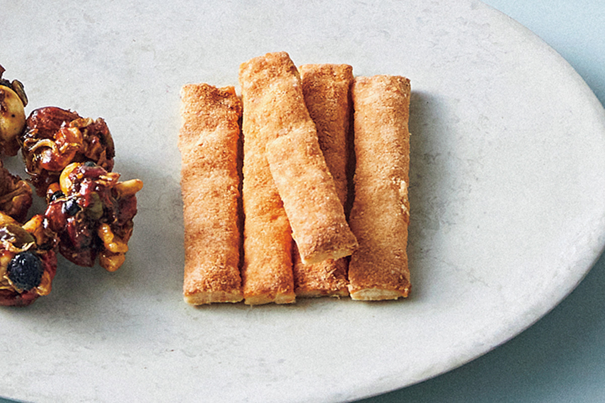 〈銀座ウエスト〉のチーズバトン