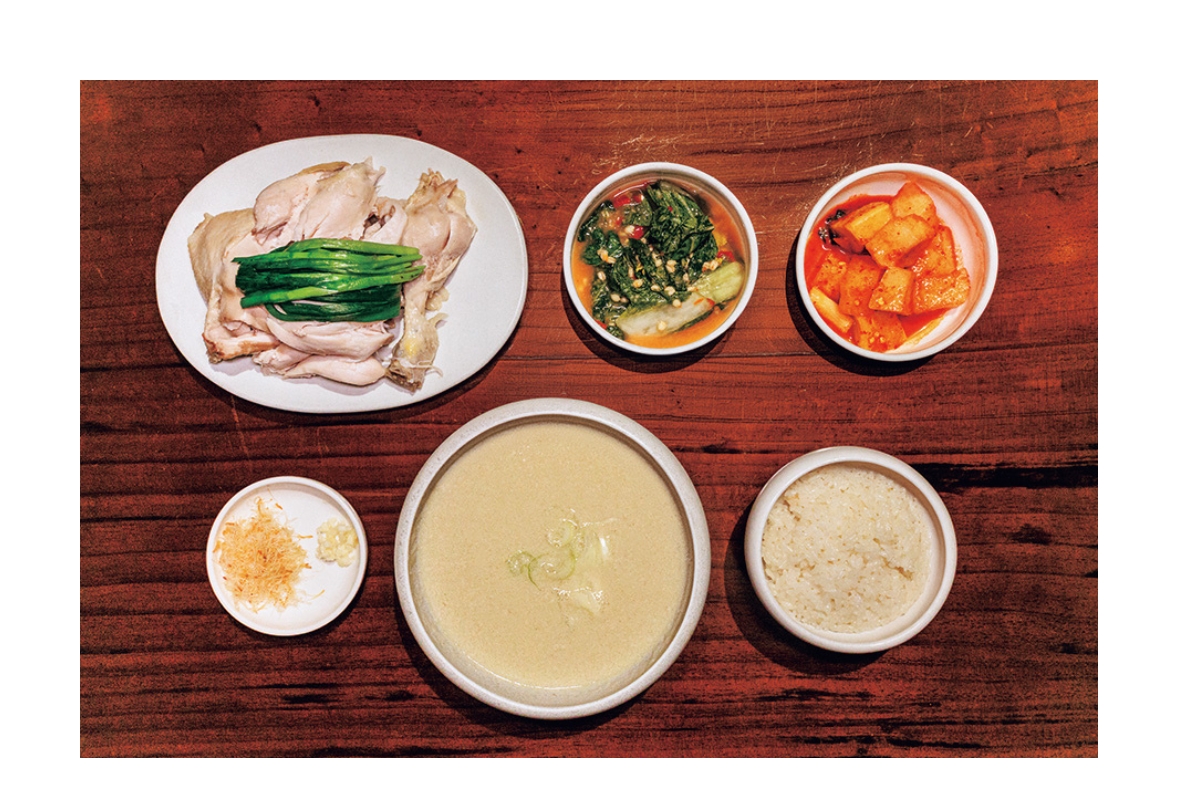 〈無垢屋 聖水店〉の「サムゲタン定食」