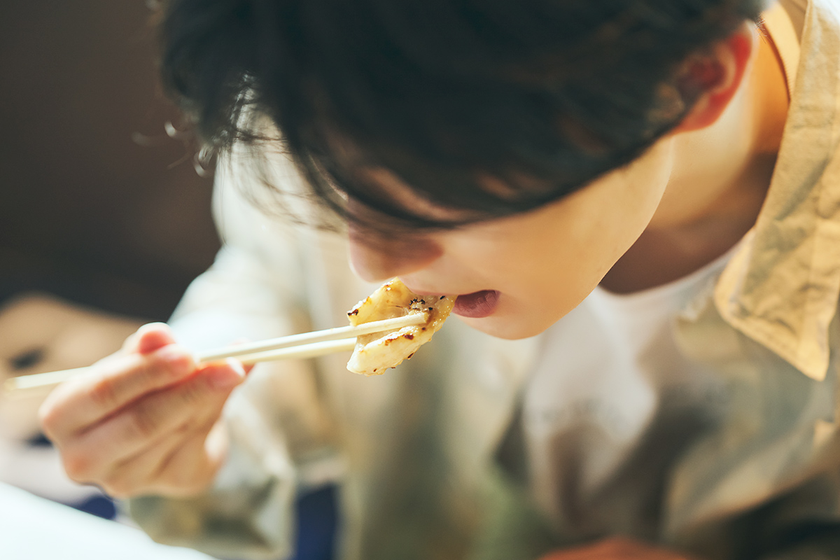 西山智樹　連載　お魚　千駄ヶ谷 焼き福 浅野　ふぐ
