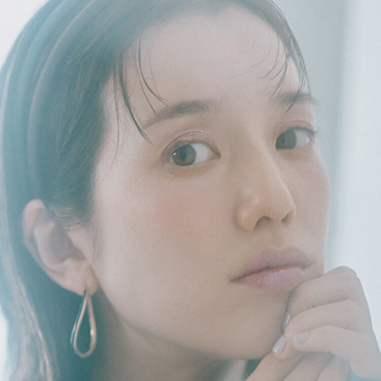 弘中綾香