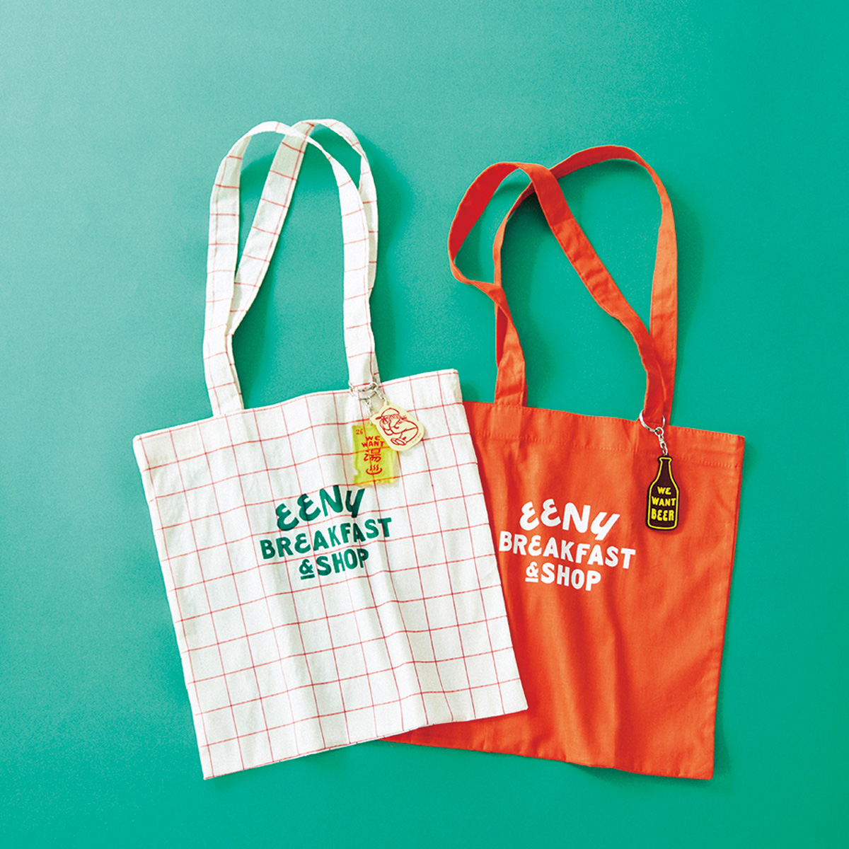 手描きアートを遊び心あるグッズに。〈EENY BREAKFAST&SHOP〉の「トートバッグ」