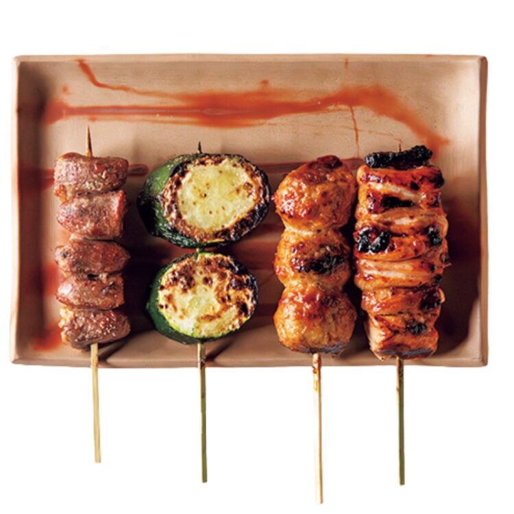焼きを極めた店主の技術と人柄に心酔。〈焼鳥 こばし〉 焼きを極めた店主の技術と人柄に心酔。〈焼鳥 こばし〉