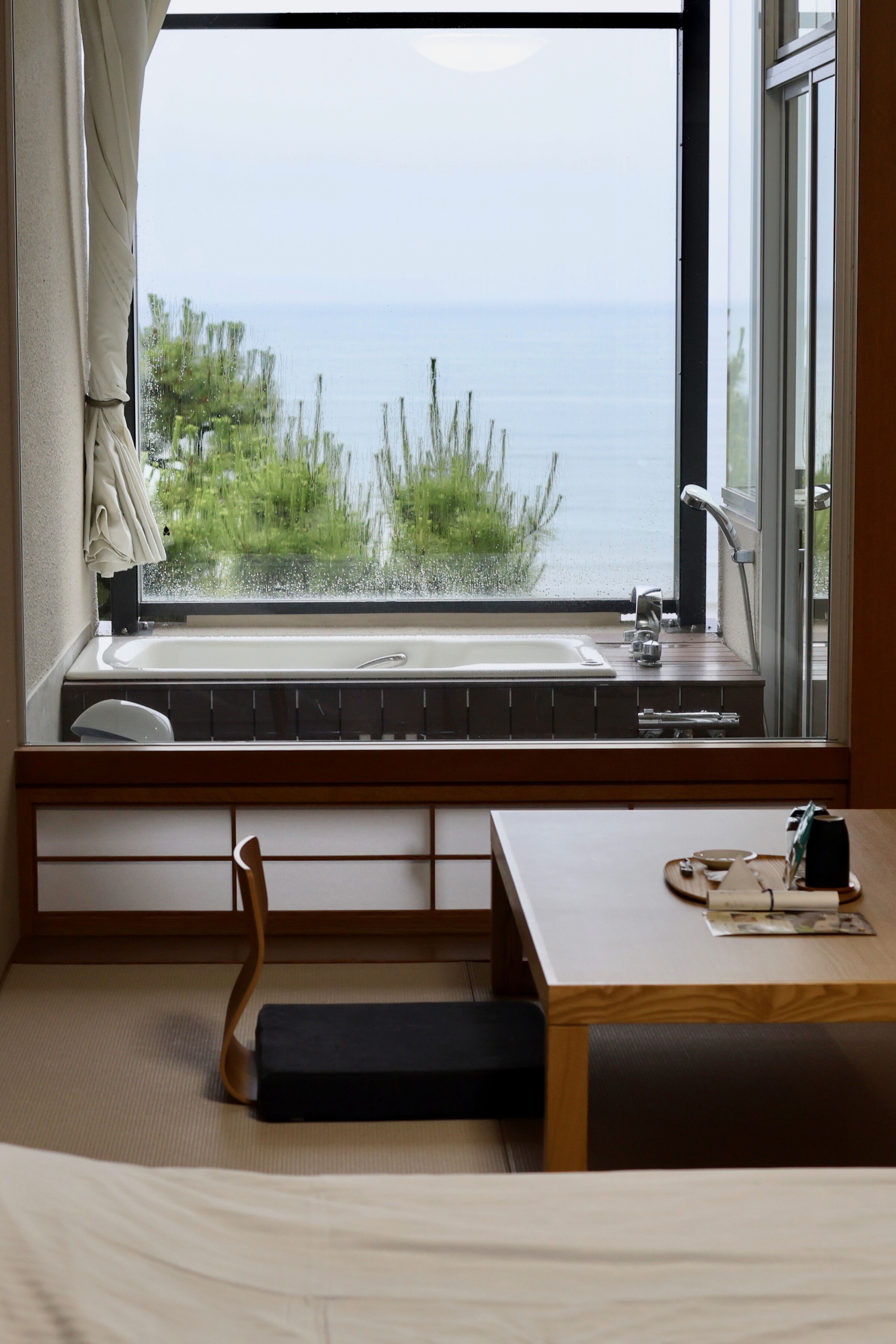 海を一望できる宿〈おんくり唐津〉