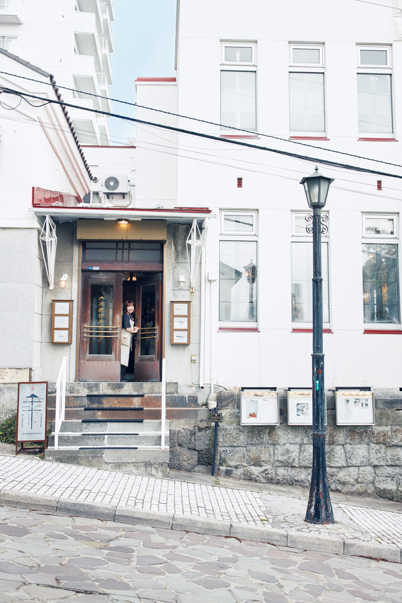 蔵造りの店内にイイ匂いが満ちる、新ダイニング。〈Hōmm〉