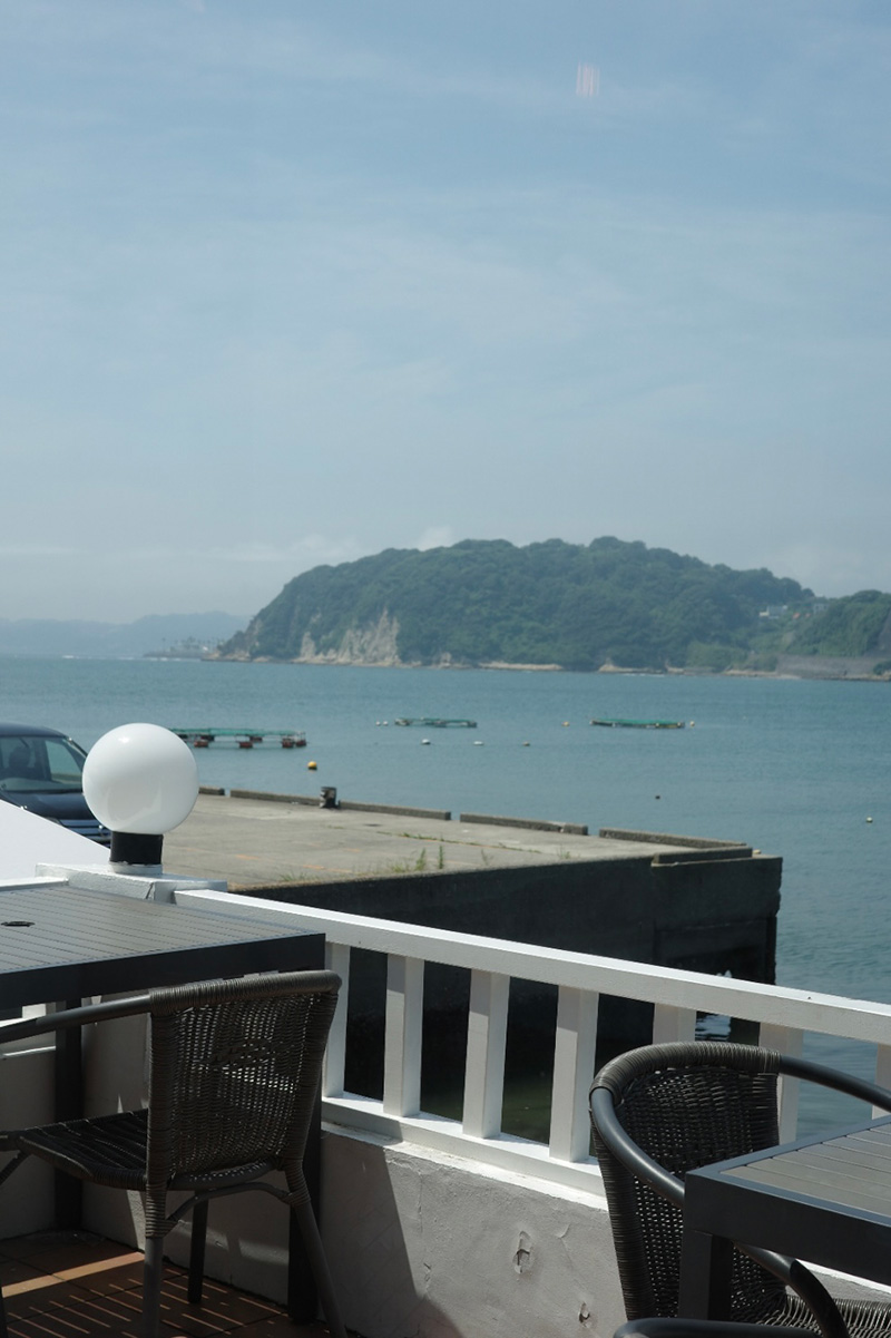 児玉雨子の「ひとくち分の街の記憶」＃15「変わり目はいつも水色の夏」――葉山・神奈川県立近代美術館葉山館へ