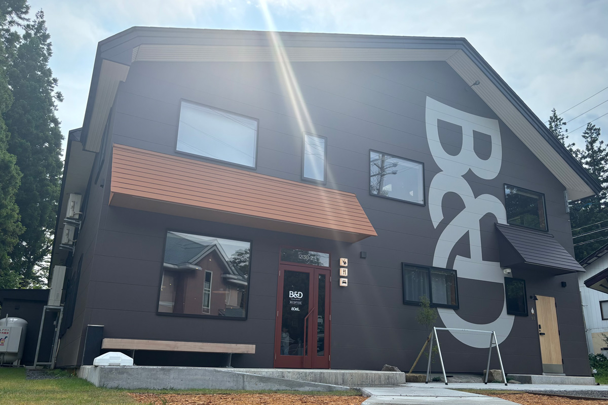 白馬　ロッジ　＜B&D HAKUBA IWATAKE＞
