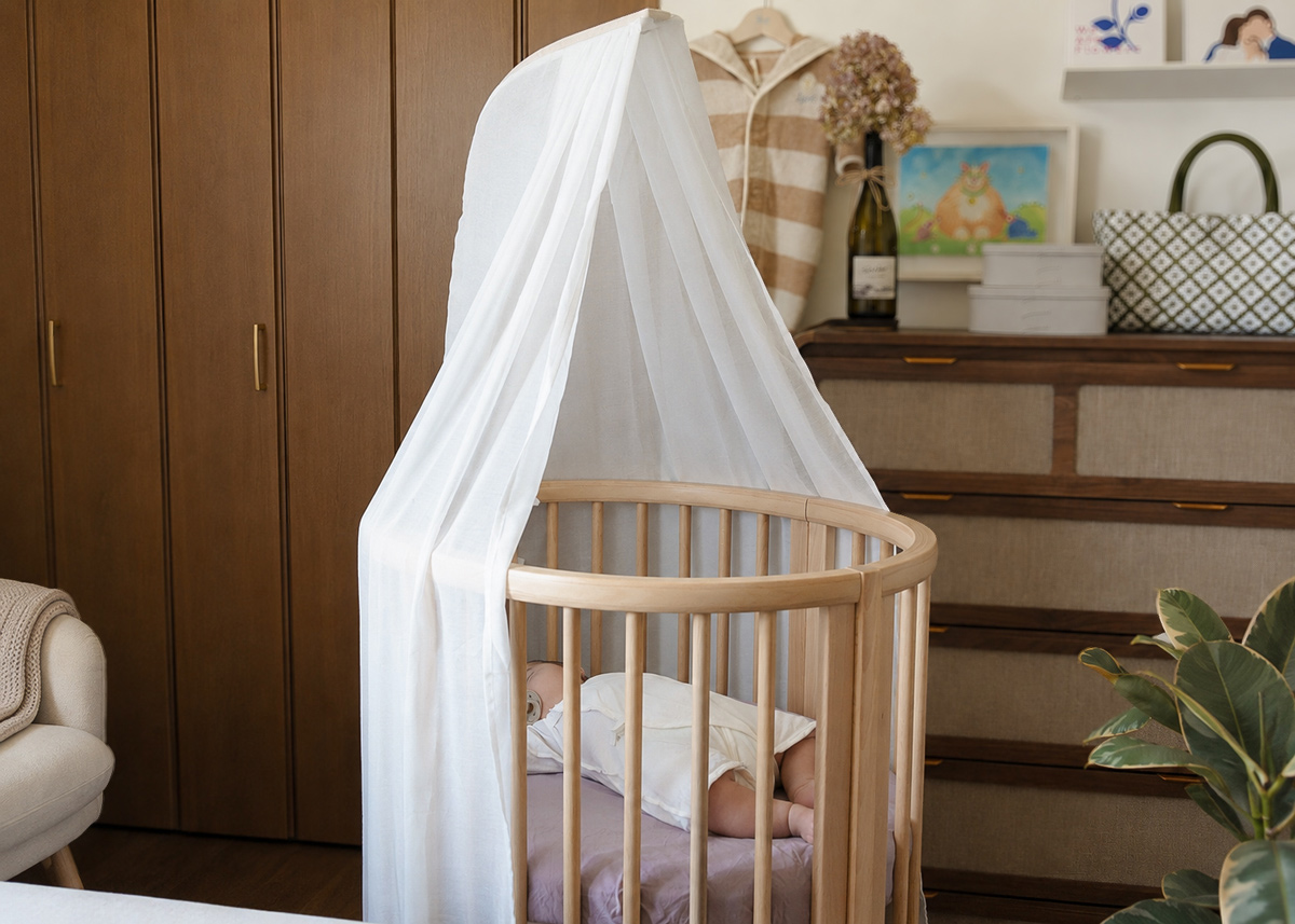 一度選べば、ずっと我が家の定番。子どもと一緒に育つ家具〈STOKKE〉の長く使えるデザイン