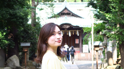 【開運】今さら聞けない神社の参拝作法とマナー7選|鳥居のくぐり方、手水の作法、お守りの扱い方まで