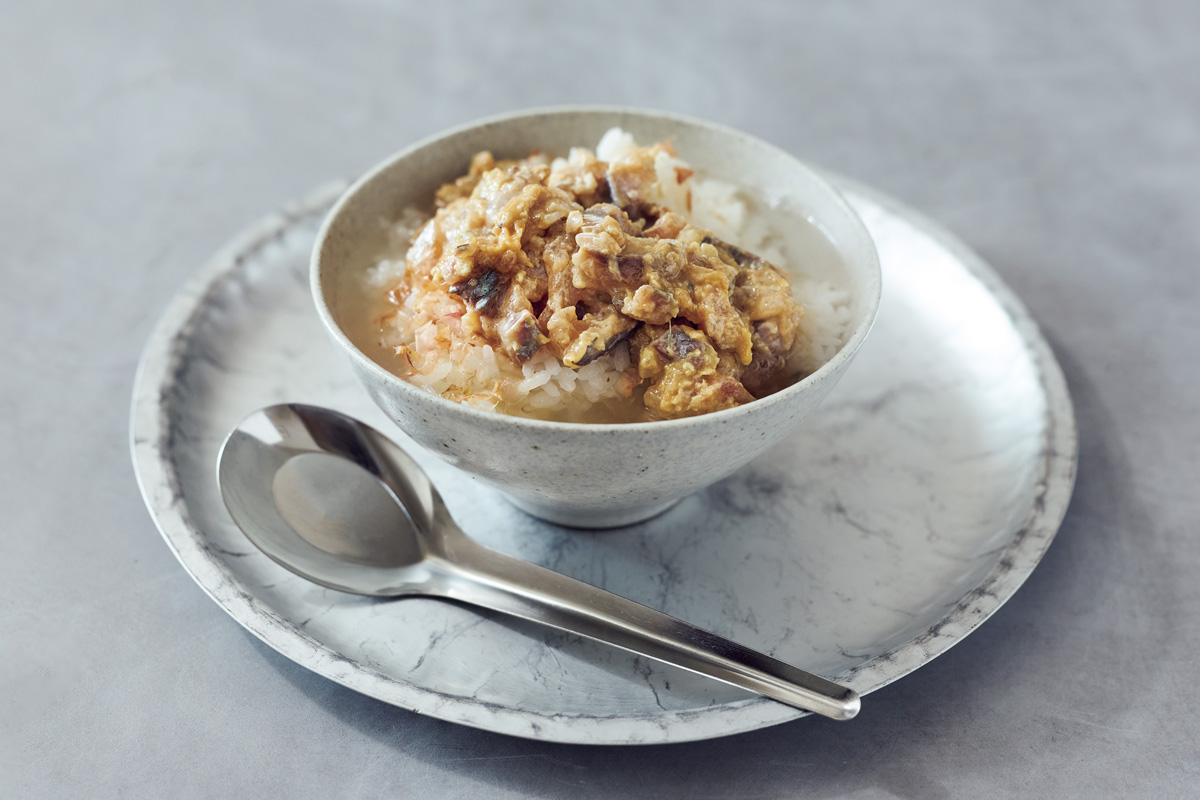 長谷川あかりさんの「鯵(あじ)たたきのねりごまだし茶漬け」レシピ。