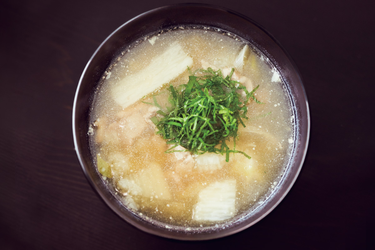 ウー・ウェンさんのレシピ「長芋と豚肉のスープ」｜旨みたっぷりでお腹にやさしい。
