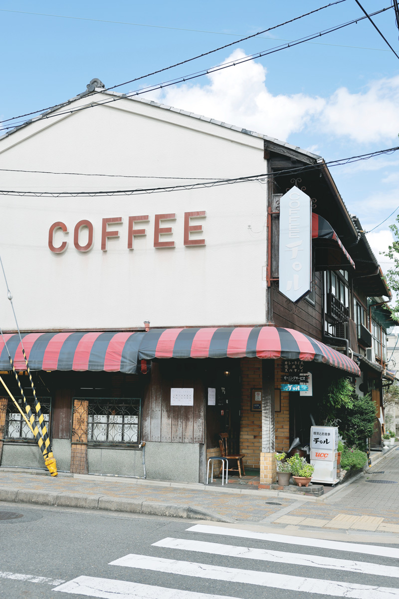 喫茶チロル