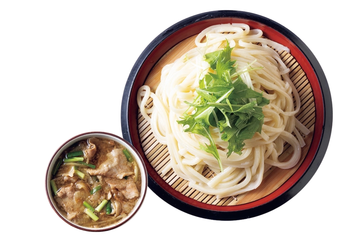 昔ながらの食堂ながら、隠れたうどんの名店。〈松乃家〉の「油かすと豚肉のつけ麺」