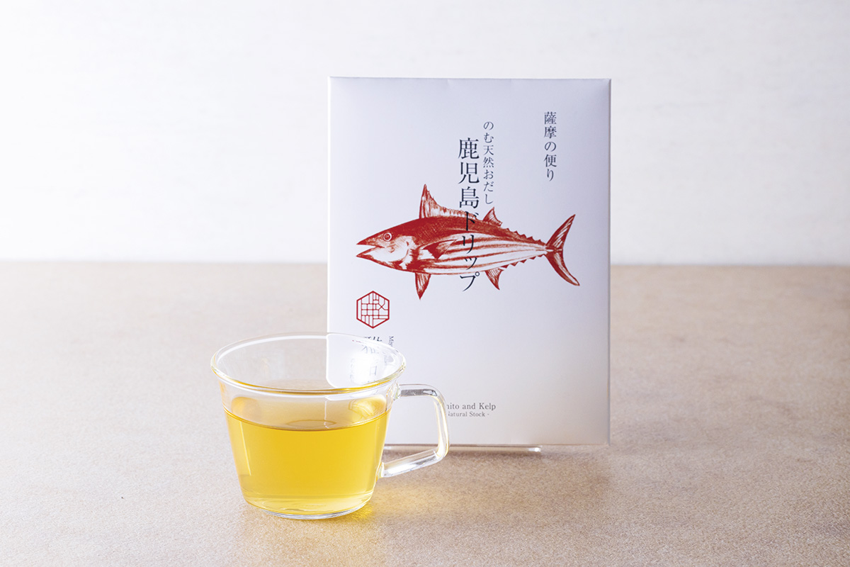 毎朝一杯、手軽にハンドドリップ。削りたて香る、飲む天然おだし。