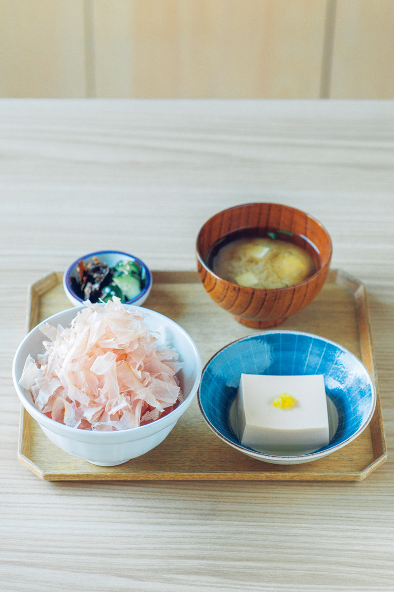 【京都】8時オープンの朝ごはんから、深夜のレコードバーまで。五条通りの楽しいスポット8選