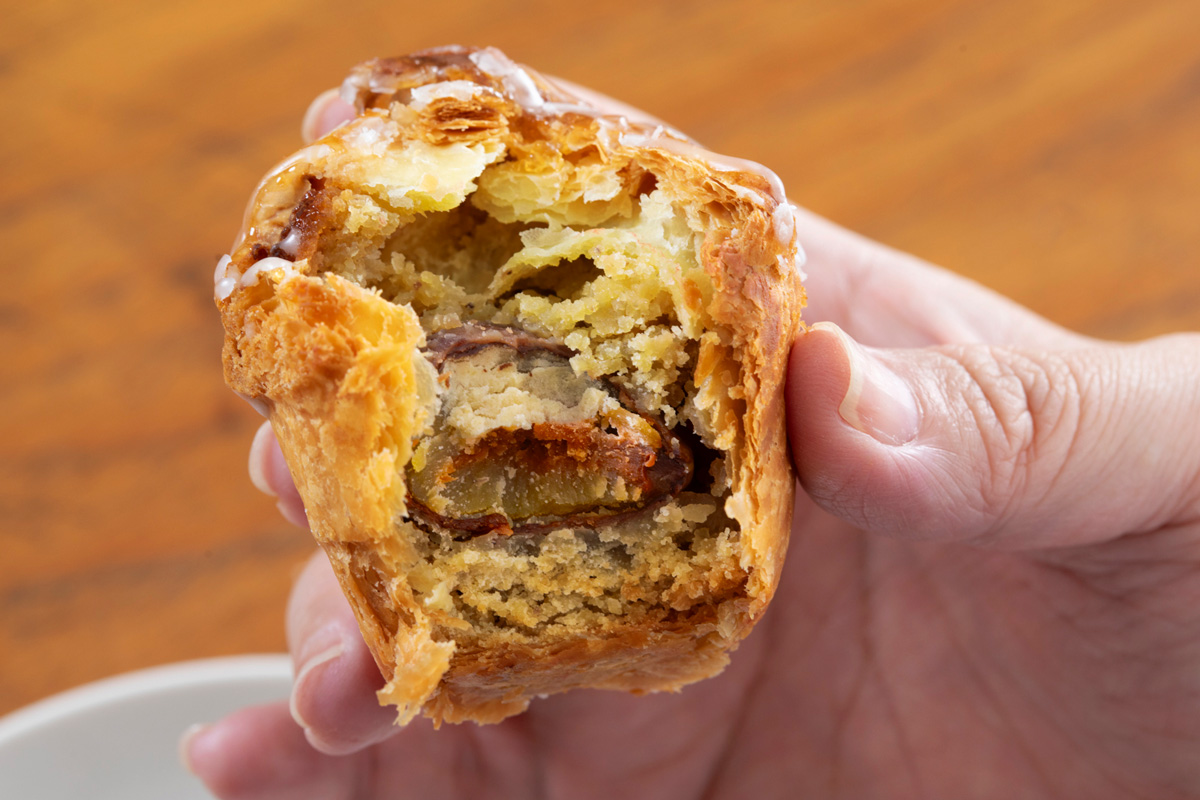 【推しコメ】栗の風味とバターの相性、もう最高だ……。/〈フランス菓子16区〉の「マロンパイ」