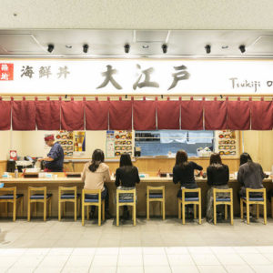 壽司、咖啡廳到皇室認證的專門店家，揭曉豐洲市場的四大重點行程！