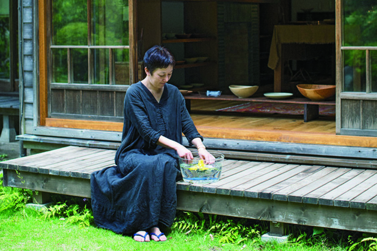 恵藤さんと縁側