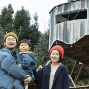 回歸童心的秘密基地！使用在地廢材建蓋風格樹屋，以不同視角發現東北動人之美-Hanako Taiwan
